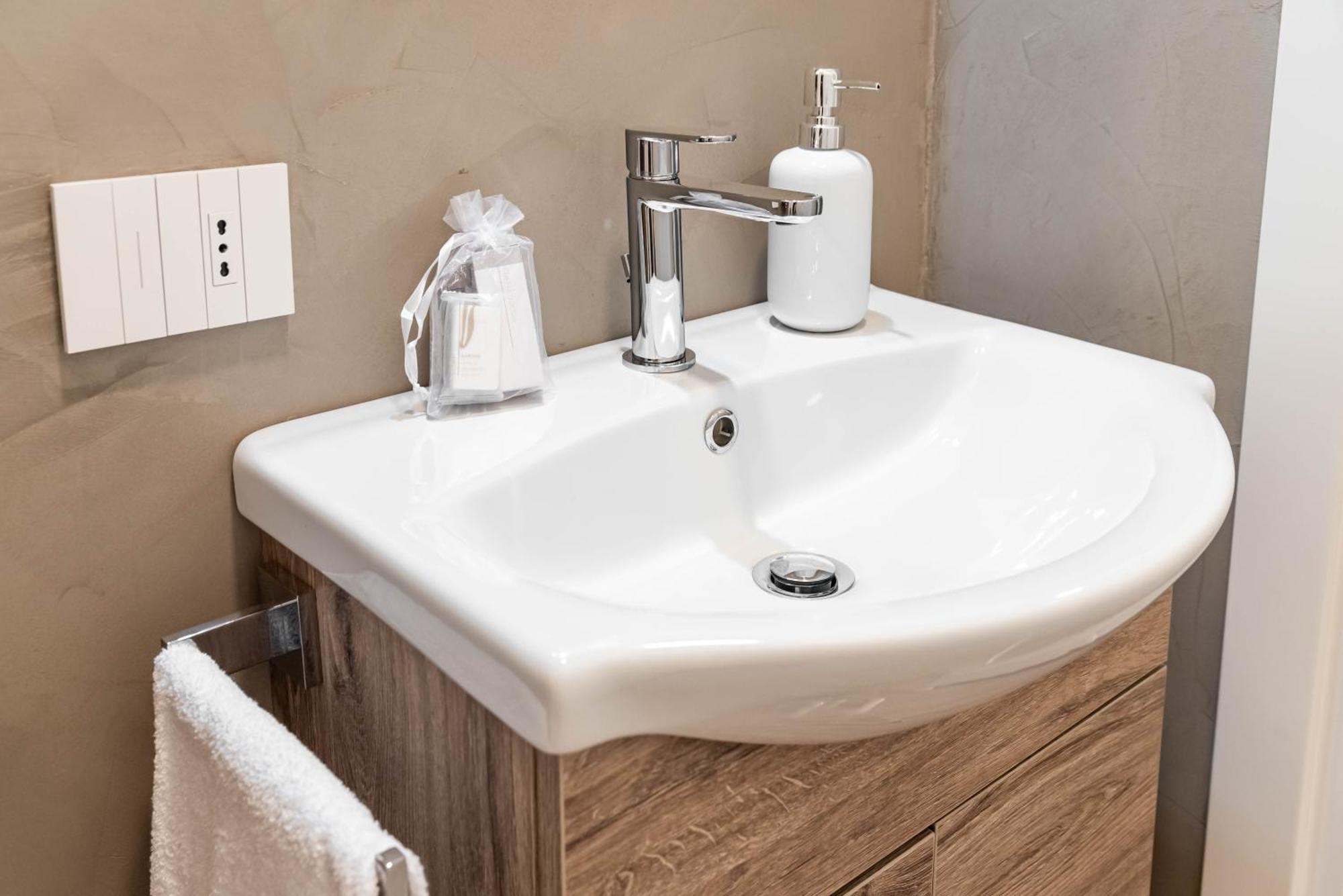 We Home - Romeo&Giulietta Luxury Retreat Верона Екстер'єр фото